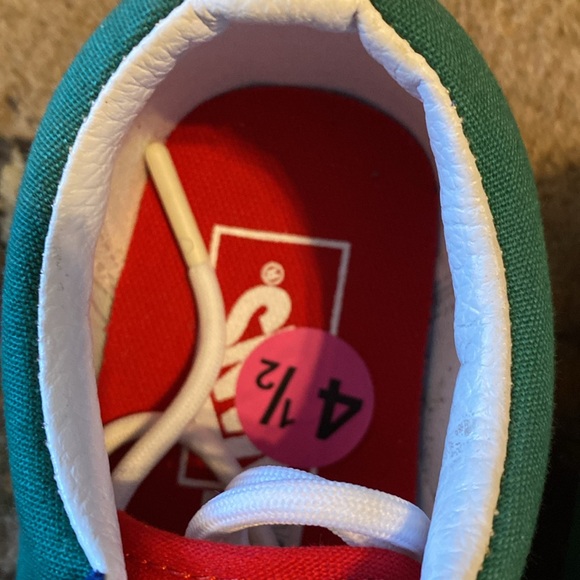 New Vans leather and canvas men’s 4.5 - Picture 2 of 8